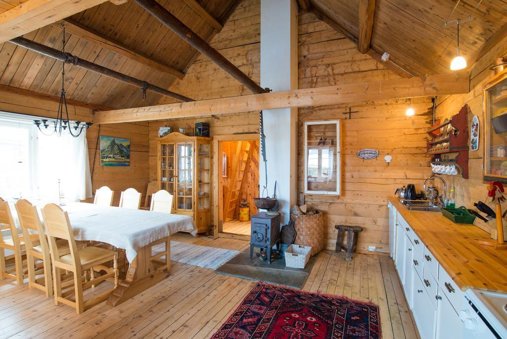 Valen Cabins In Рейне Экстерьер фото